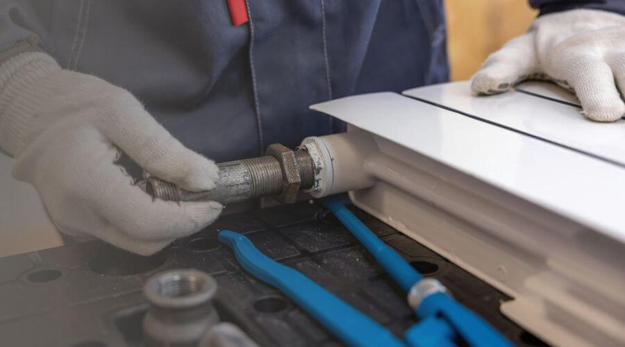 Gas Line Leak Repair in Bladen, NE